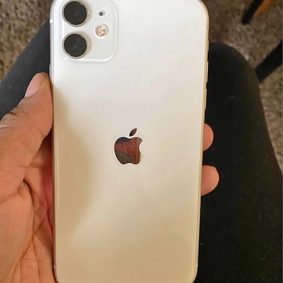 iphone 11 white